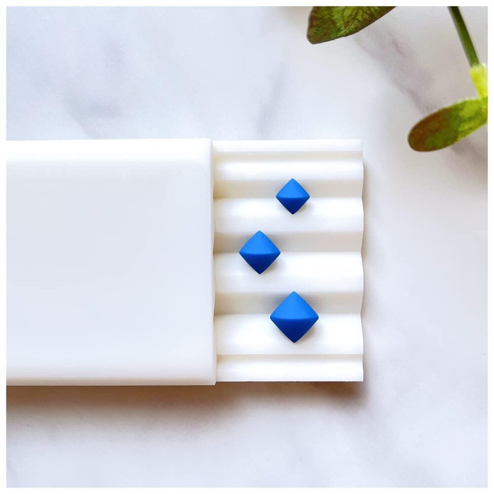 Polymer Clay Diamond Shape Bead Roller with 3 in 1 Diamond Shape Cutter Polymer Clay Earrings Tools