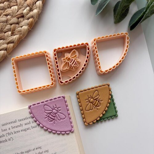 Lace Bee Corner Bookmark Polymer Clay Embossed Cutters, 3 Pieces, Standard Size 4cm, Multicolor