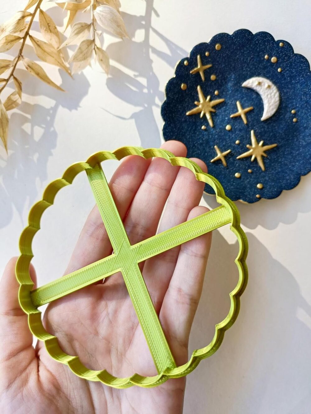 81MM1NtBZBL._SL1500_ Flower Shape Trinket Dish Cutter-Craft Tool,10Cm