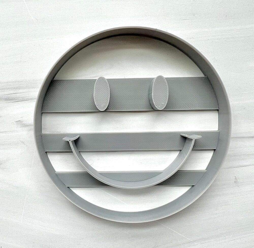 Generic Trinket Dish Cutters, Smiley Face Trinket Dish