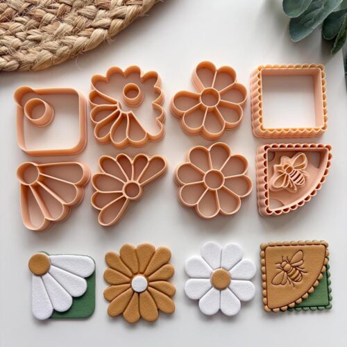 3D ORIGINS Floral Spring Corner Bookmark Bundle, Polymer Clay Embossed Cutters, Daisy and Bee Designs, 4cm, 8 Piece Set