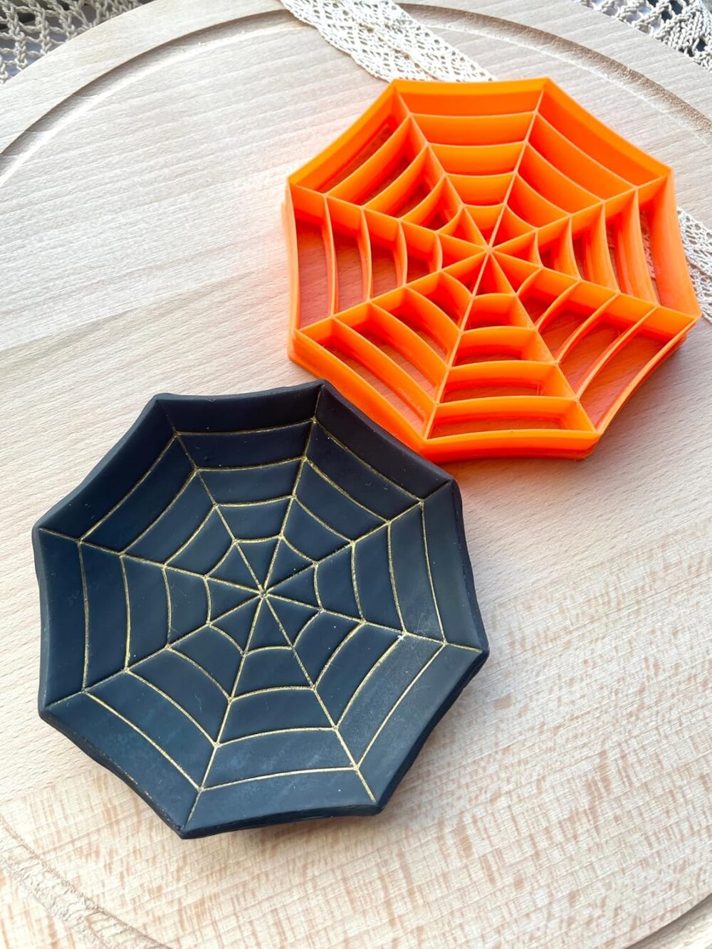 91tT7v0vlOL._SL1500_ Polymer Clay Trinket Dish Cutter/Halloween Trinket Dish, Size 11Cm, Color May Vary
