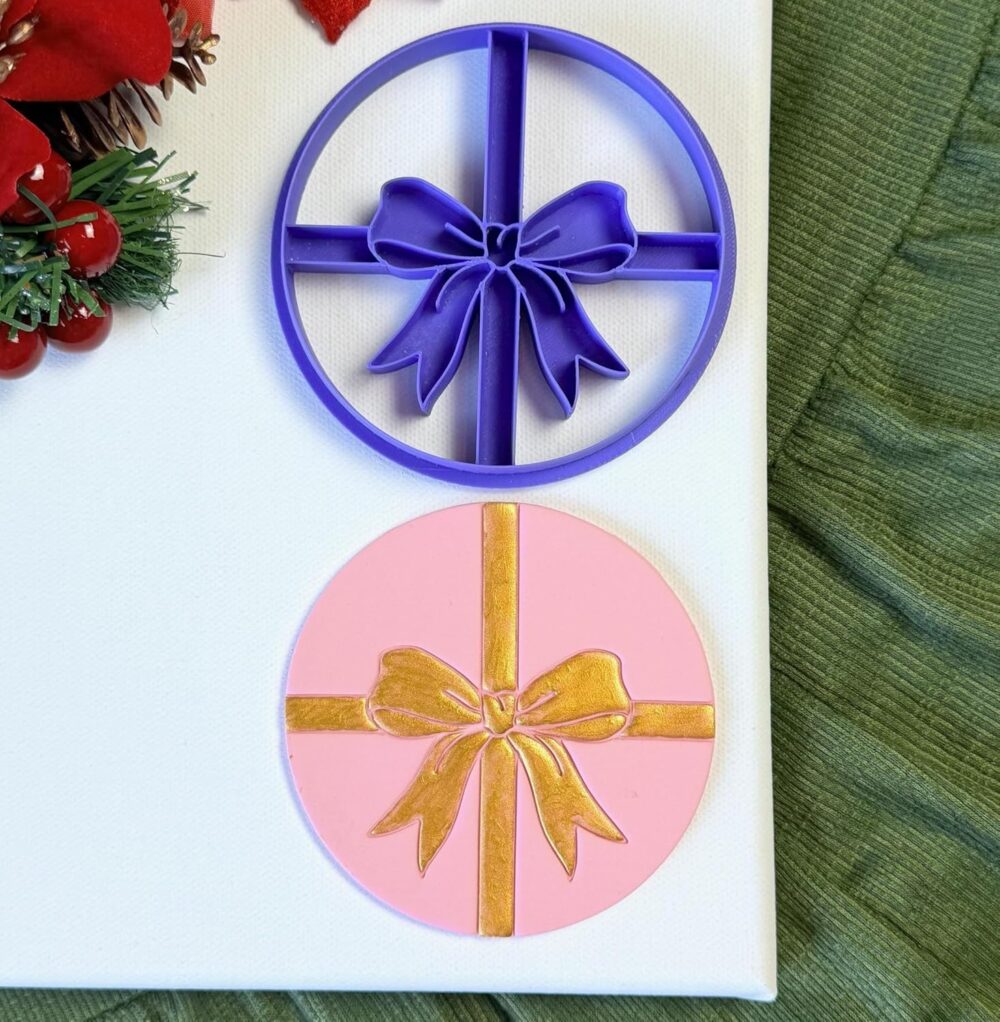 MAIN IMAGE Present Trinket Dish Clay Cutter, Ring Dish Clay Cutter, JWELLERY Dish Clay Cutter. Home Decor, Fridge Magnet, DIY KIT
