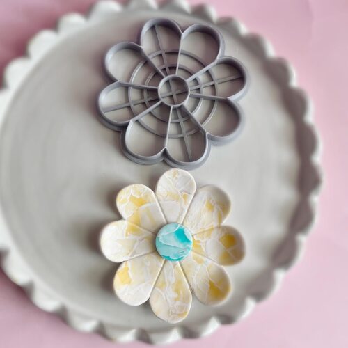 MAIN IMAGE Flower 8 Petals Trinket Dish Cutter, Ring Dish Clay Cutter
