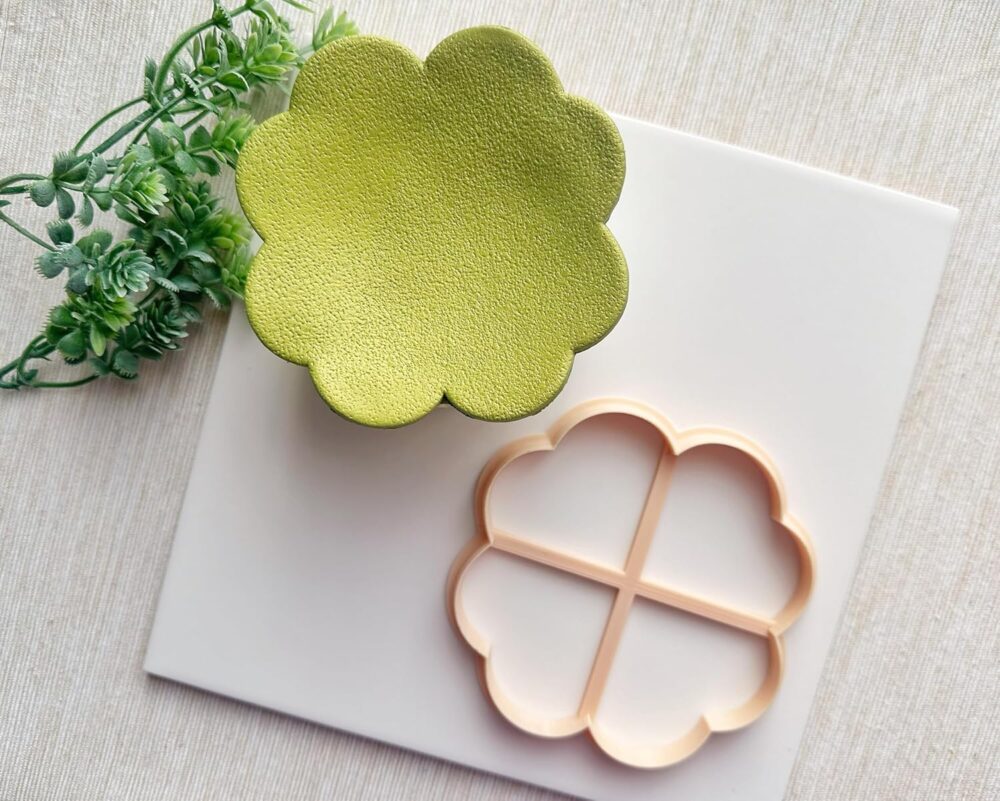 MAIN IMAGE 4 Leaf Clover Trinket Dish Cutter, Ring Dish Clay Cutter