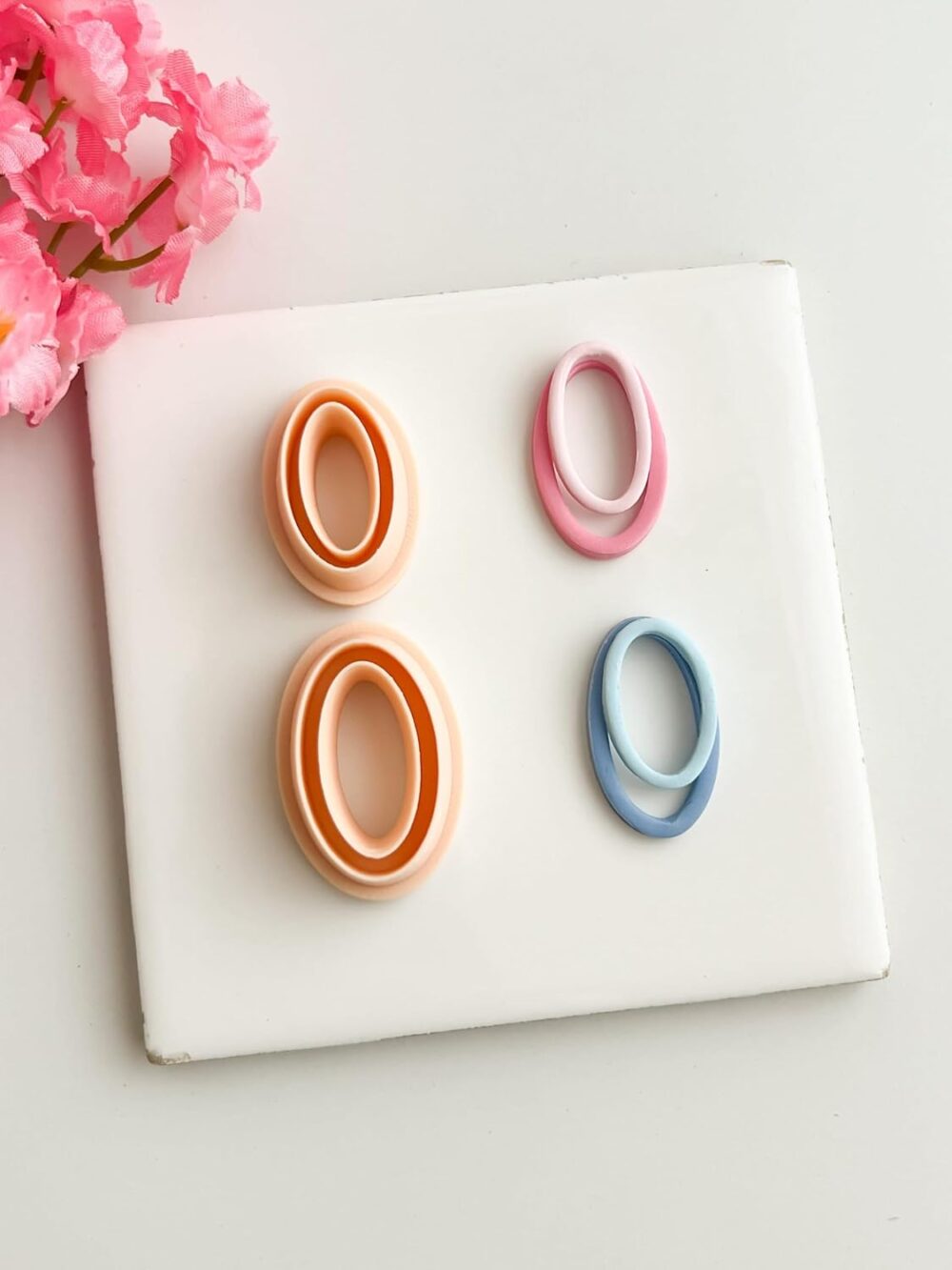 Oval Outline Shape Set (2 Cutters)