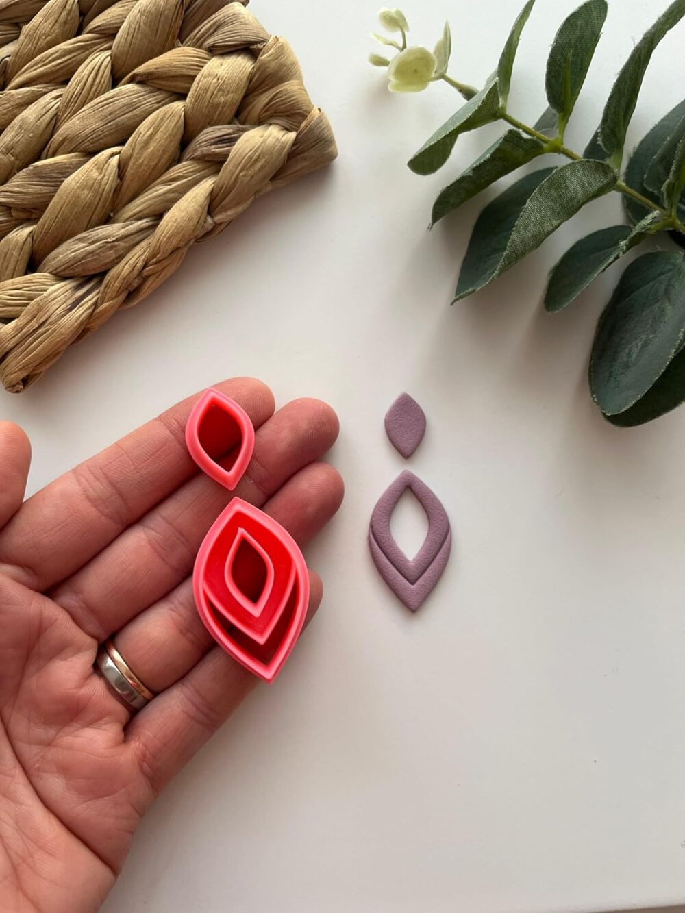 Non-Drill Classic Teardrop Embossed Clay Cutter