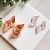 Twisting Hourglass Spring Clay Cutter, Embossing Polymer Clay Cutter, Detailed Debossing Cutter for Clay
