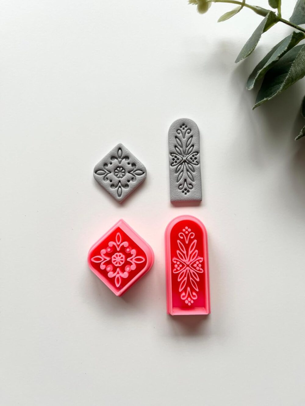 Ornate Diamond & Arch Clay Cutter